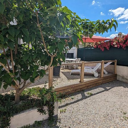 Spacious Nest With Terrace Near The Beach Saint-Hilaire-de-Talmont Dış mekan fotoğraf